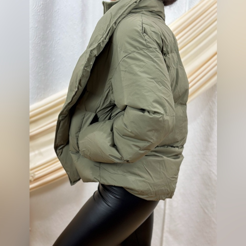 Double Layered Puffer - Picture 5 of 6